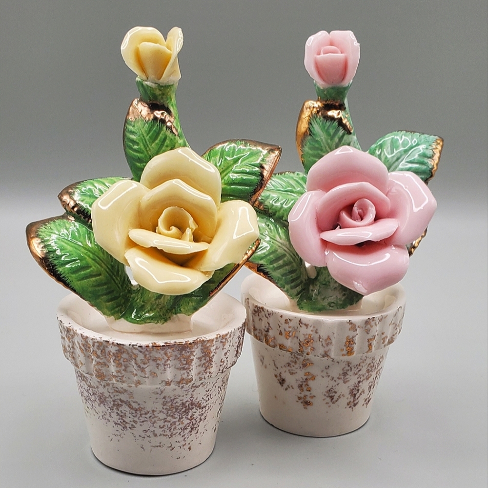 Vintage Commodore Roses In Flower Pots Salt And Pepper Shakers Japan
